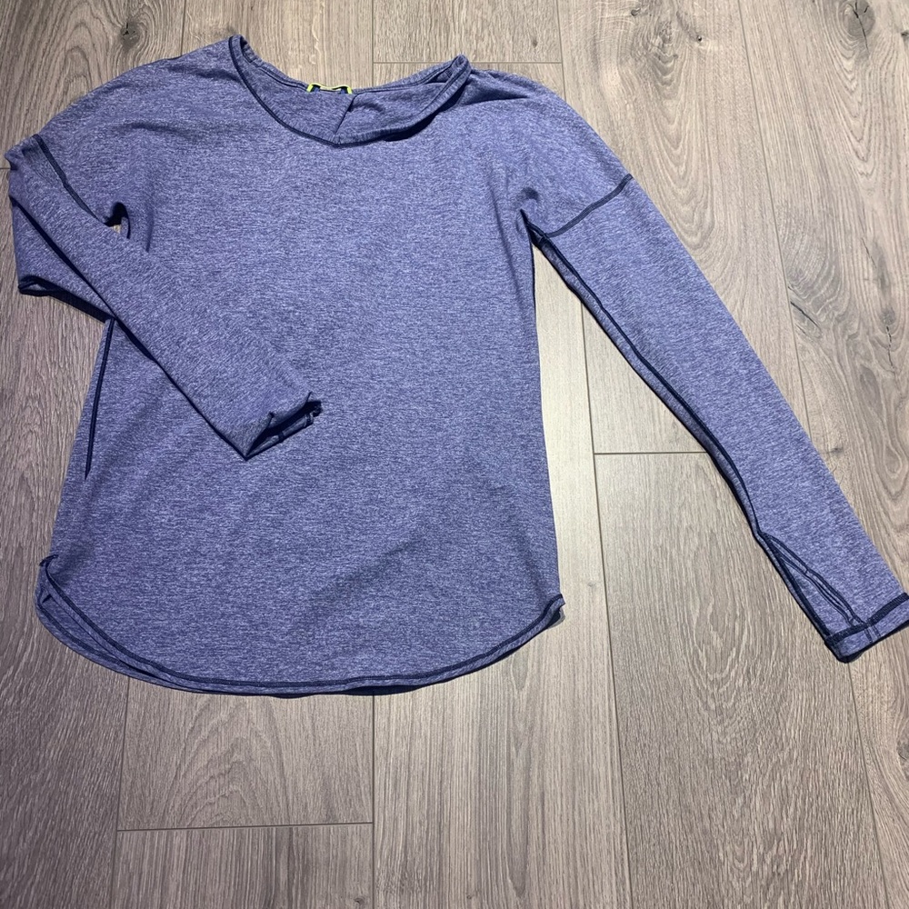 Lululemon ivivva longsleeve